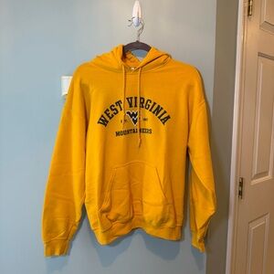 West Virginia University Hooded Sweatshirt Yellow Medium